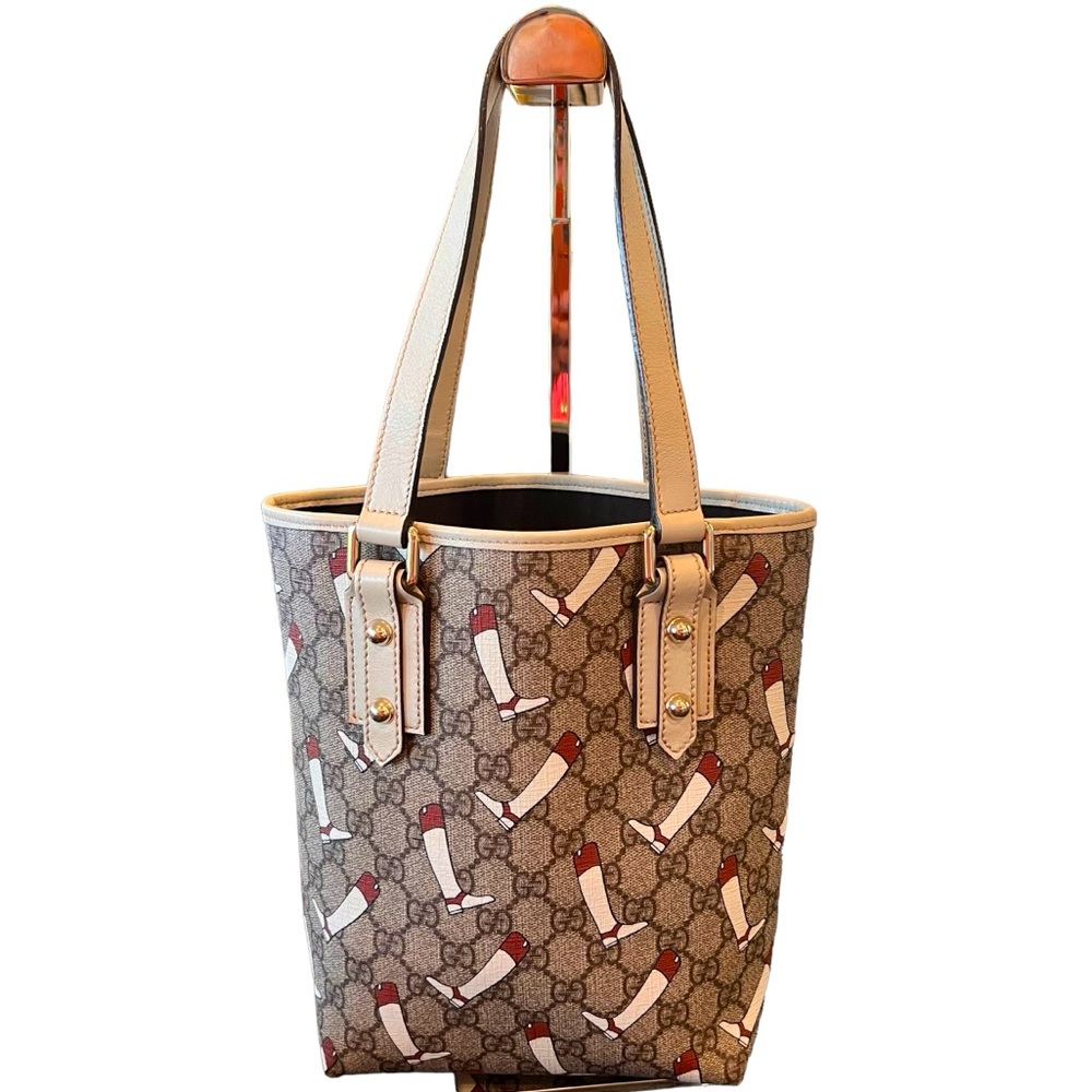 Gucci GG Supreme Boot 👢 Tote